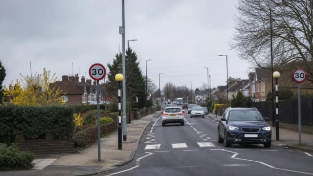 Thematic road scene for Speed Awareness Course: Cost, Eligibility and What to Expect